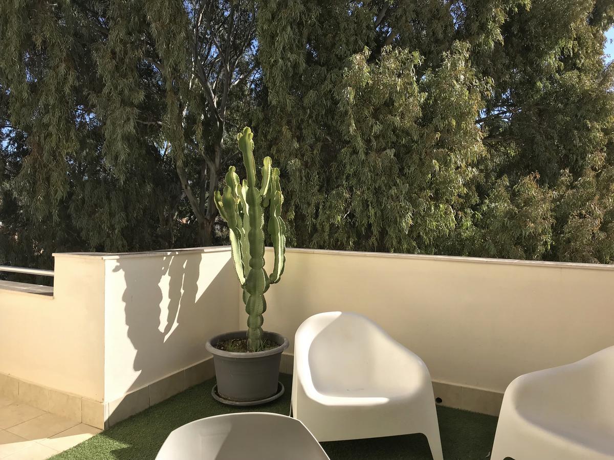 Apartamentos Dona Carmen Малага Екстер'єр фото