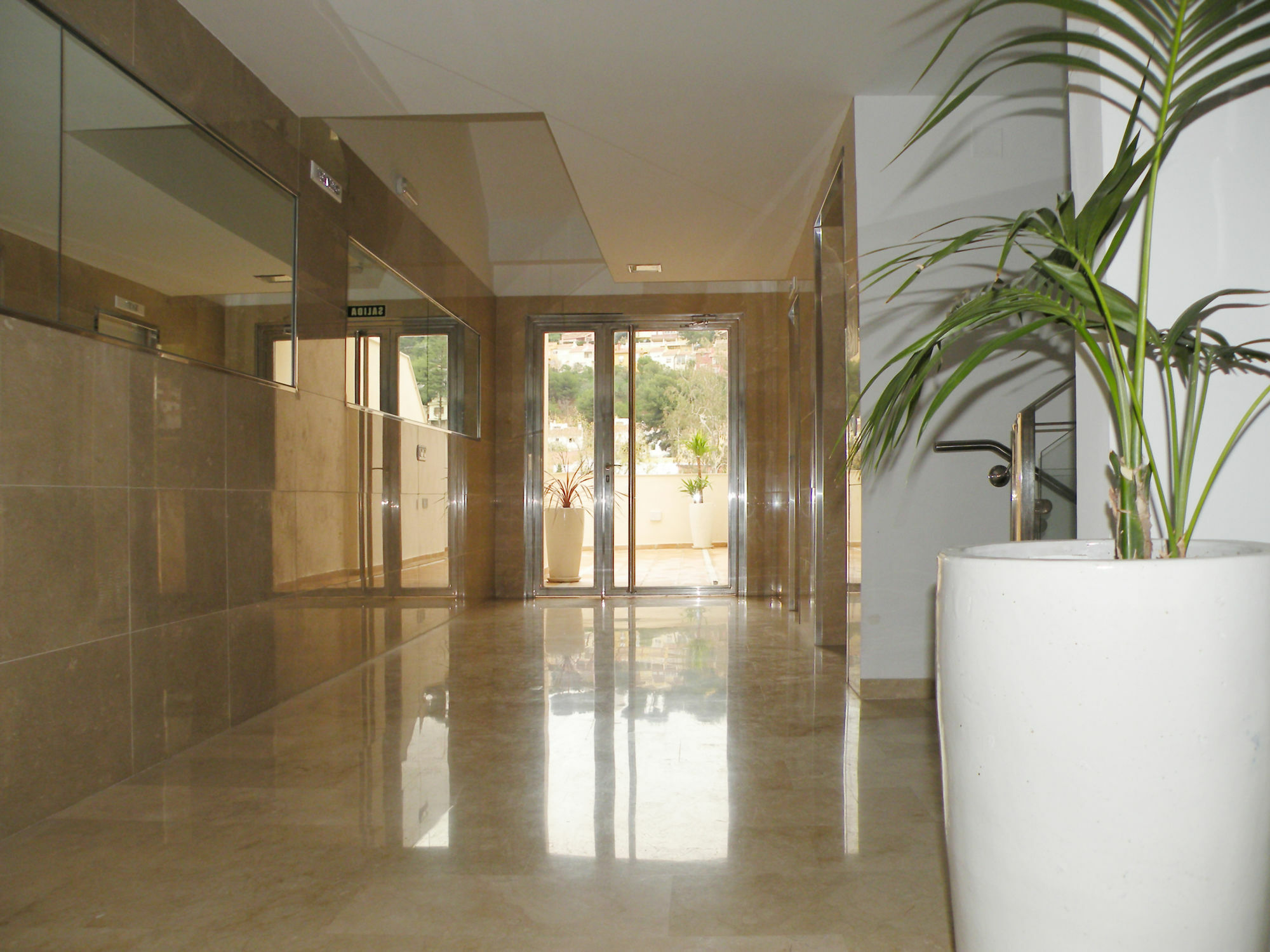 Apartamentos Dona Carmen Малага Екстер'єр фото